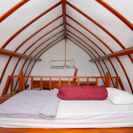 Reddoorz Syariah Near Lombok Epicentrum Mall Mataram Dış mekan fotoğraf