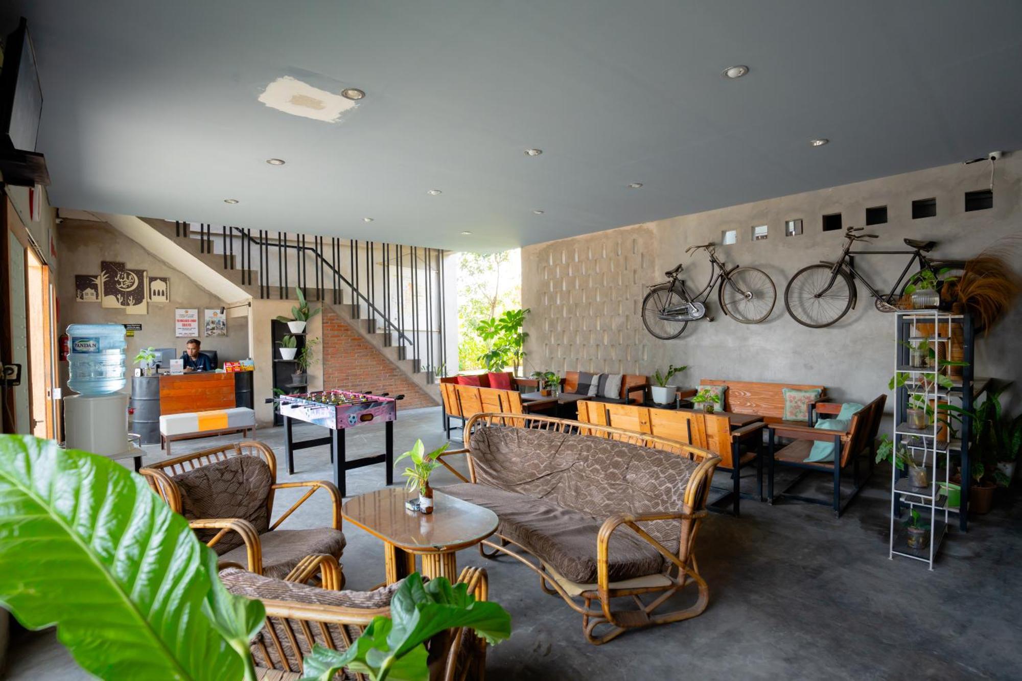 Reddoorz Syariah Near Lombok Epicentrum Mall Mataram Dış mekan fotoğraf
