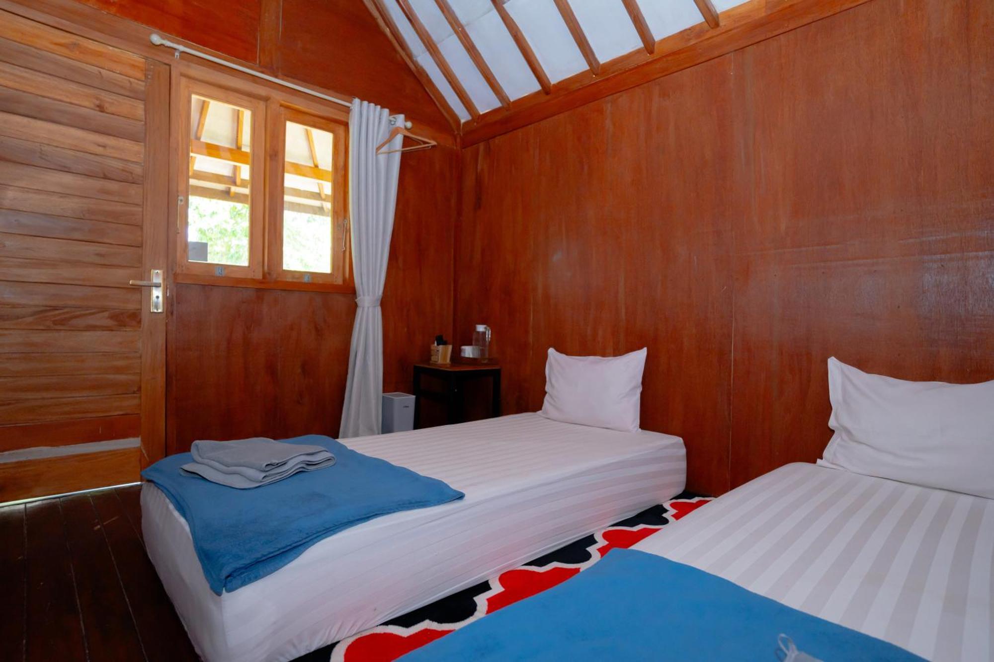 Reddoorz Syariah Near Lombok Epicentrum Mall Mataram Dış mekan fotoğraf