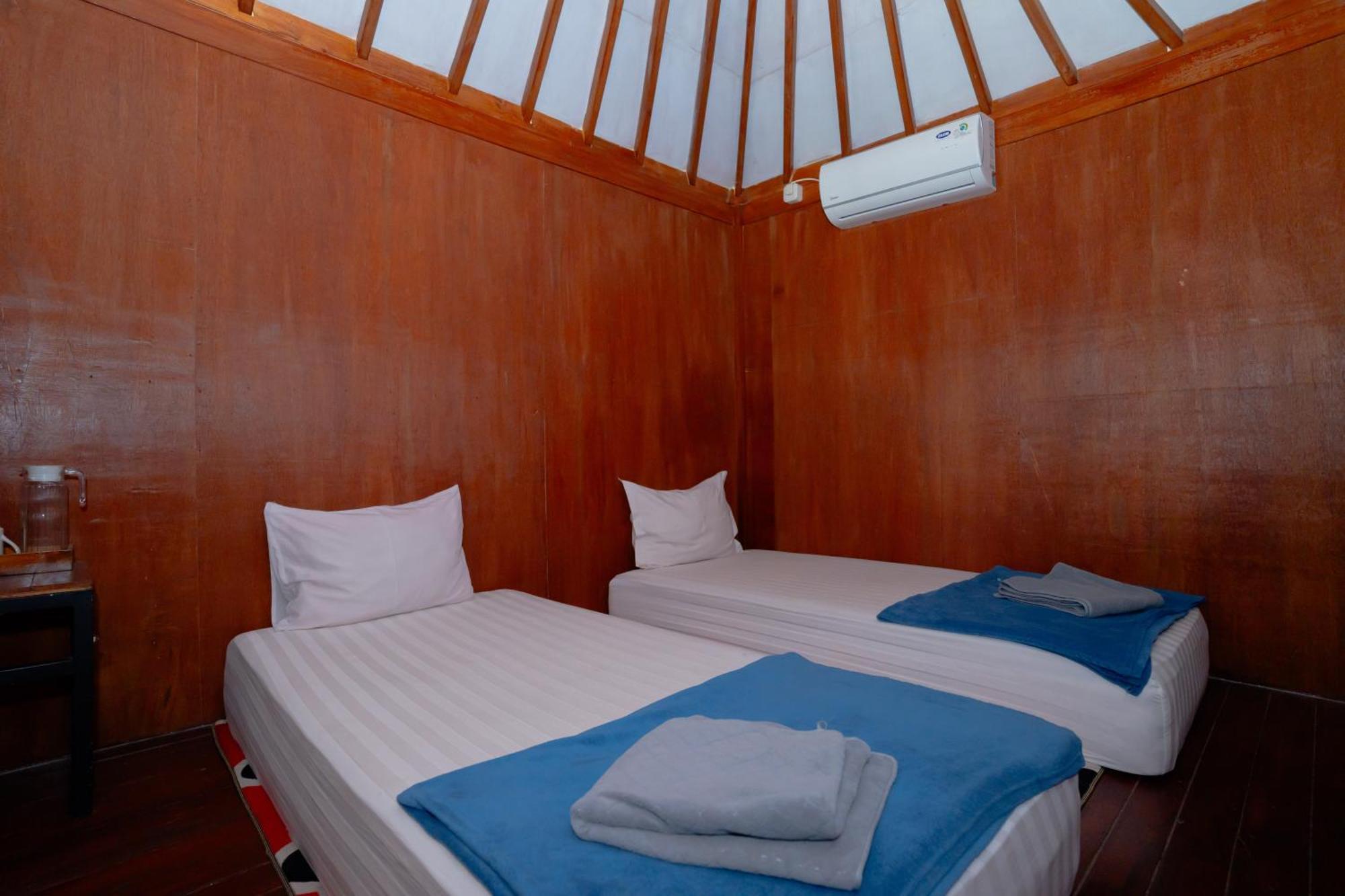 Reddoorz Syariah Near Lombok Epicentrum Mall Mataram Dış mekan fotoğraf