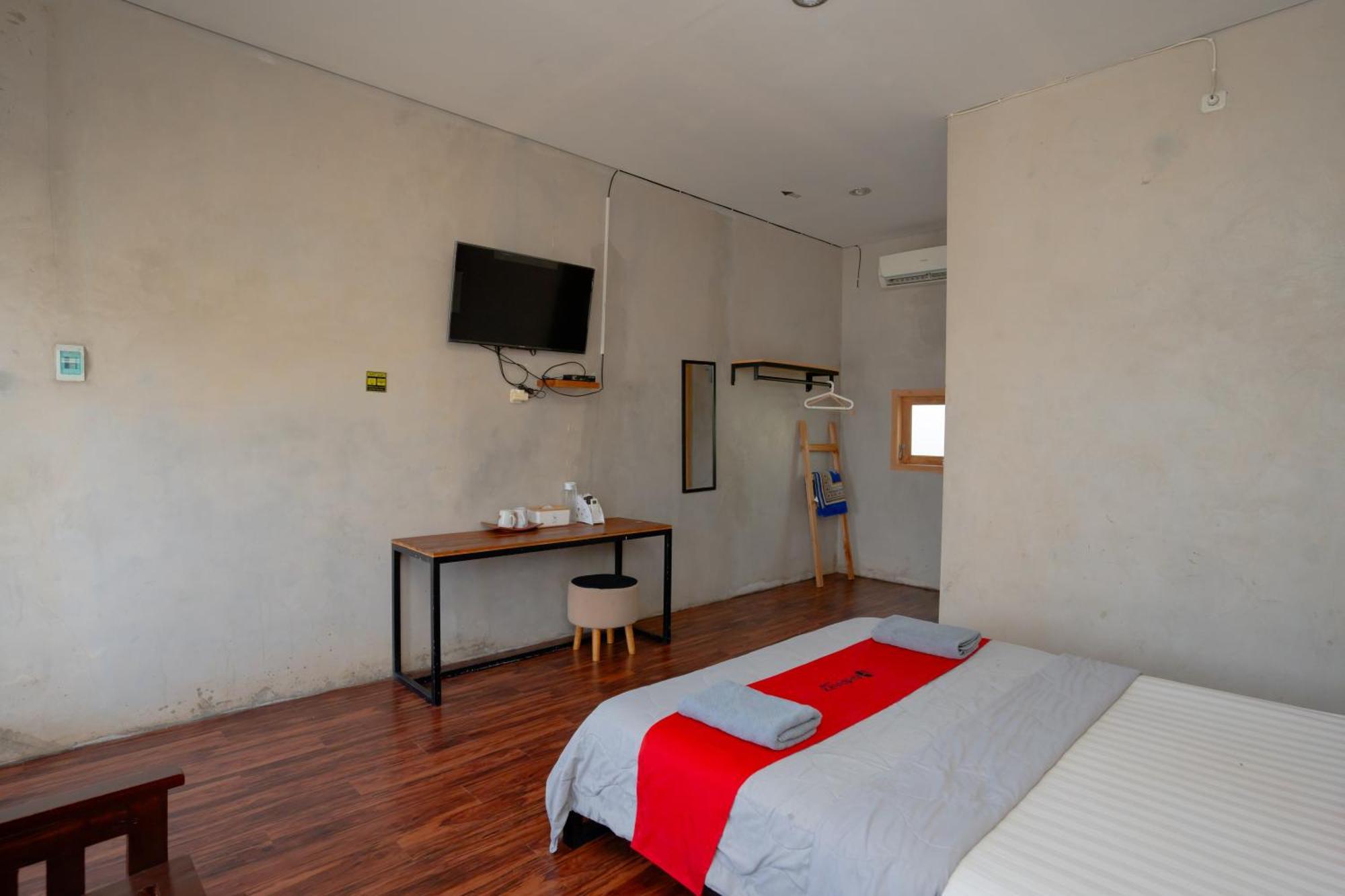 Reddoorz Syariah Near Lombok Epicentrum Mall Mataram Dış mekan fotoğraf